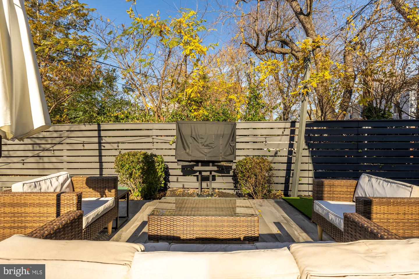 2712 FORT DR, ALEXANDRIA, Virginia 22303, 3 Bedrooms Bedrooms, ,2 BathroomsBathrooms,Residential,For sale,2712 FORT DR,VAFX2291038 MLS # VAFX2291038