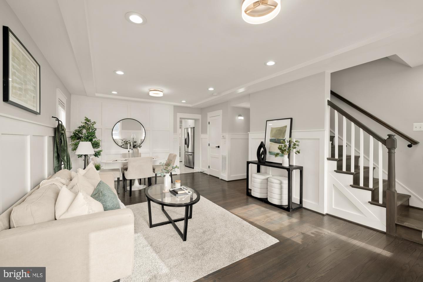 2712 FORT DR, ALEXANDRIA, Virginia 22303, 3 Bedrooms Bedrooms, ,2 BathroomsBathrooms,Residential,For sale,2712 FORT DR,VAFX2291038 MLS # VAFX2291038