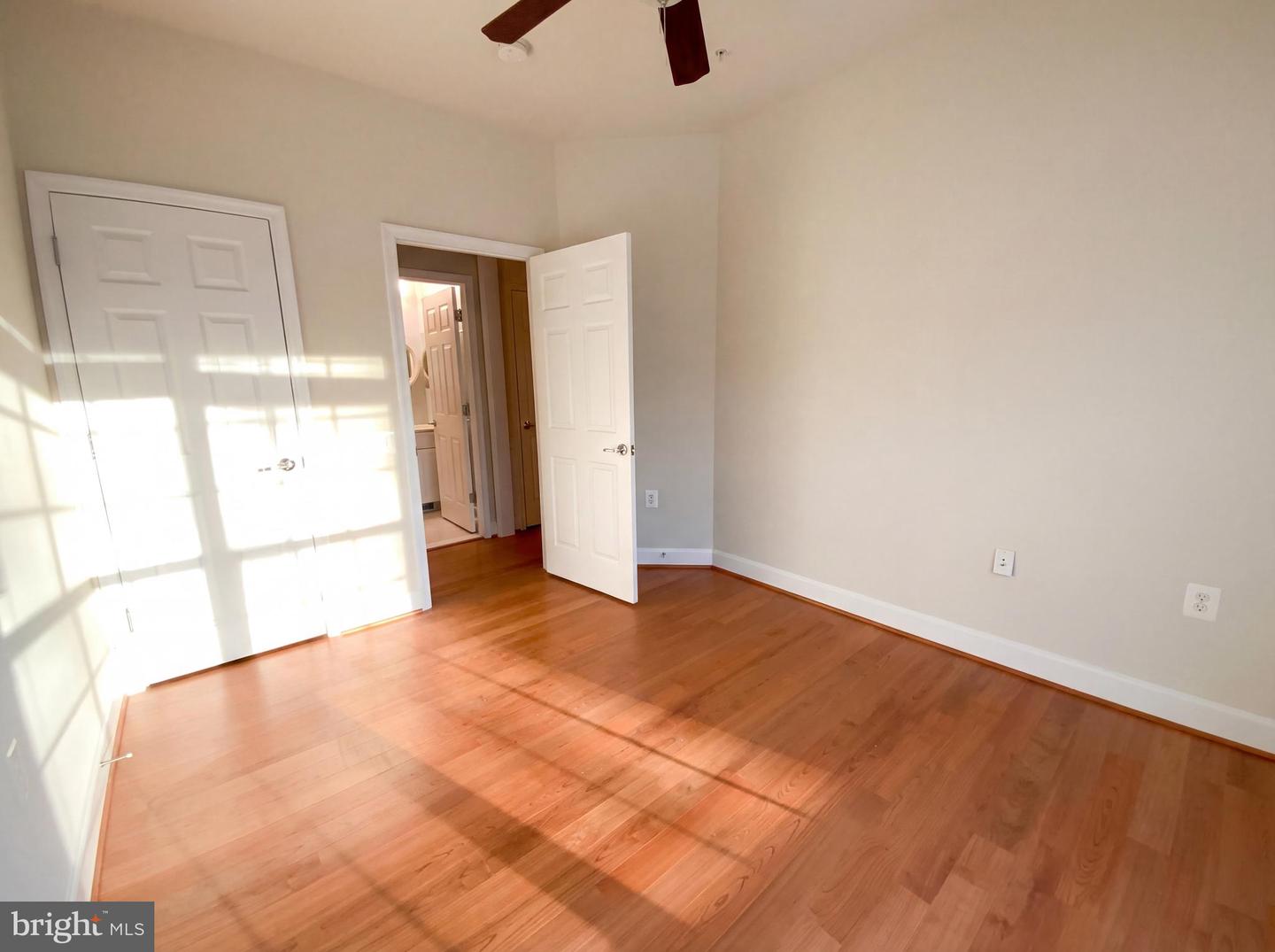 101 DENISON ST, FREDERICKSBURG, Virginia 22406, 3 Bedrooms Bedrooms, ,3 BathroomsBathrooms,Residential,For sale,101 DENISON ST,VAST2046164 MLS # VAST2046164