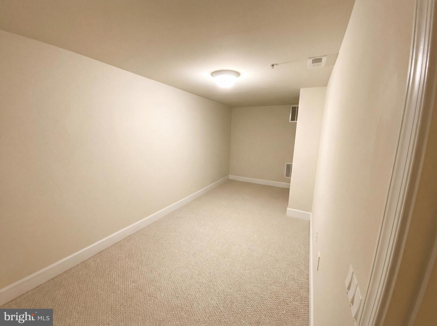 101 DENISON ST, FREDERICKSBURG, Virginia 22406, 3 Bedrooms Bedrooms, ,3 BathroomsBathrooms,Residential,For sale,101 DENISON ST,VAST2046164 MLS # VAST2046164