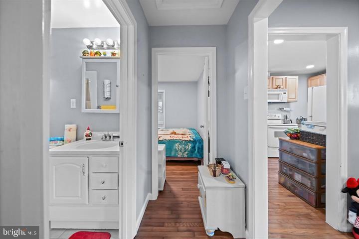 17914 DR DAVID CLINE LN, DUMFRIES, Virginia 22026, 2 Bedrooms Bedrooms, ,1 BathroomBathrooms,Residential,For sale,17914 DR DAVID CLINE LN,VAPW2112468 MLS # VAPW2112468 17914 DR DAVID CLINE LN, DUMFRIES, Virginia 22026, 2 Bedrooms Bedrooms, ,1 BathroomBathrooms,Residential,For sale,17914 DR DAVID CLINE LN,VAPW2112468 MLS # VAPW2112468