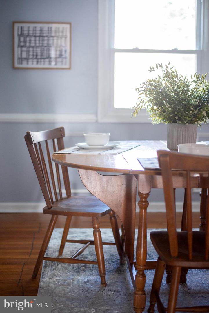 3414 BRADDOCK DR, WOODBRIDGE, Virginia 22193, 3 Bedrooms Bedrooms, 6 Rooms Rooms,3 BathroomsBathrooms,Residential,For sale,3414 BRADDOCK DR,VAPW2112494 MLS # VAPW2112494