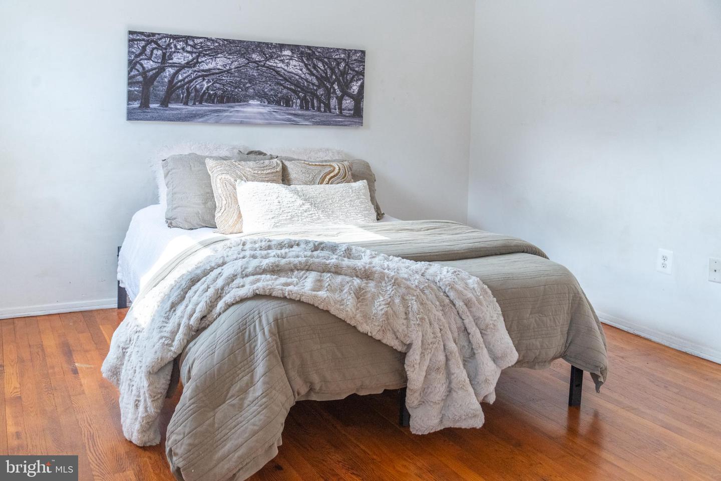 3414 BRADDOCK DR, WOODBRIDGE, Virginia 22193, 3 Bedrooms Bedrooms, 6 Rooms Rooms,3 BathroomsBathrooms,Residential,For sale,3414 BRADDOCK DR,VAPW2112494 MLS # VAPW2112494