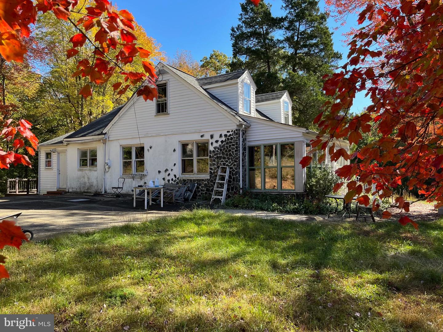 1816 RICHMOND HWY, STAFFORD, Virginia 22554, 3 Bedrooms Bedrooms, ,1 BathroomBathrooms,Residential,For sale,1816 RICHMOND HWY,VAST2046174 MLS # VAST2046174