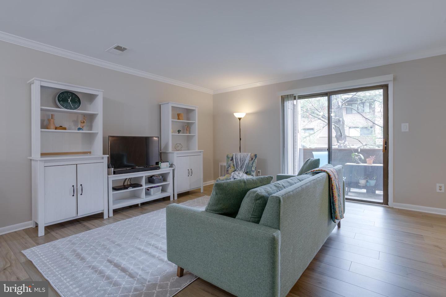 3708-A STEPPES CT, FALLS CHURCH, Virginia 22041, 2 Bedrooms Bedrooms, ,2 BathroomsBathrooms,Residential,For sale,3708-A STEPPES CT,VAFX2291134 MLS # VAFX2291134