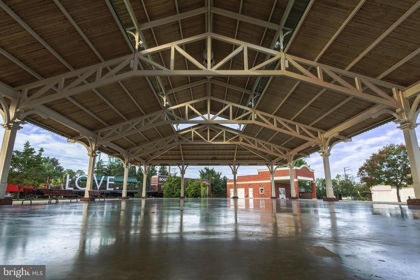 1113A DABNEY DR, MANASSAS PARK, Virginia 20111, 3 Bedrooms Bedrooms, ,2 BathroomsBathrooms,Residential,For sale,1113A DABNEY DR,VAMP2003706 MLS # VAMP2003706