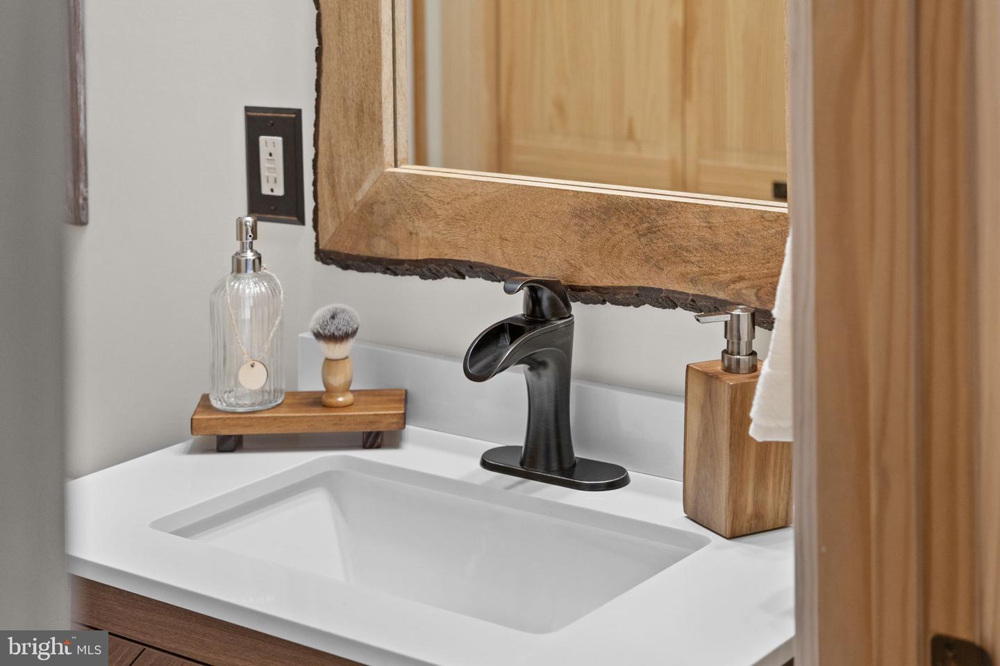 12808 FAULCONERS CT, SPOTSYLVANIA, Virginia 22551, 3 Bedrooms Bedrooms, ,3 BathroomsBathrooms,Residential,For sale,12808 FAULCONERS CT,VASP2039298 MLS # VASP2039298