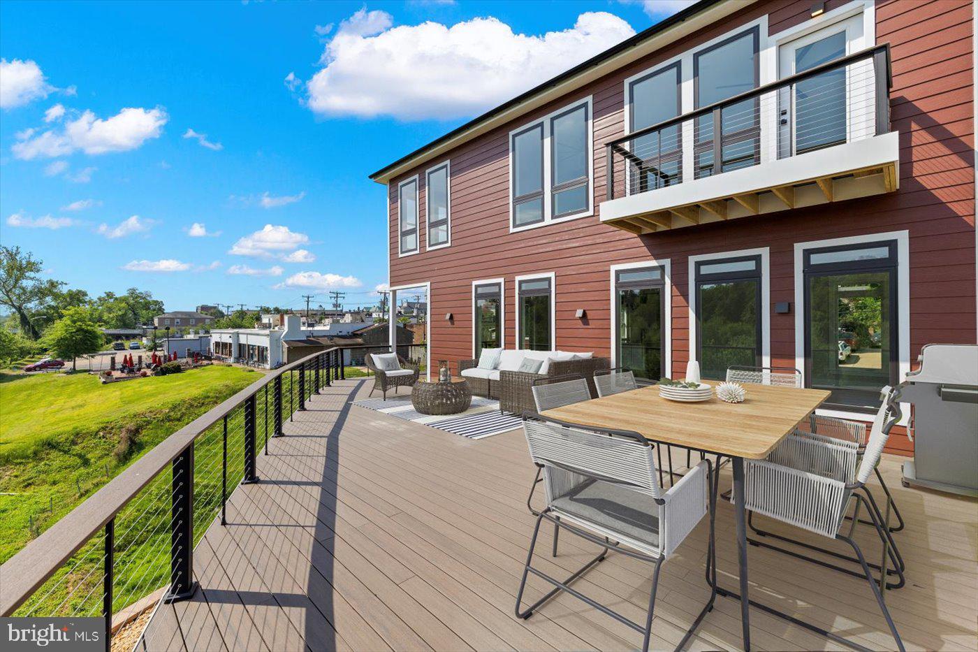 1111 SOPHIA ST, FREDERICKSBURG, Virginia 22401, 4 Bedrooms Bedrooms, ,4 BathroomsBathrooms,Residential,For sale,1111 SOPHIA ST,VAFB2009670 MLS # VAFB2009670