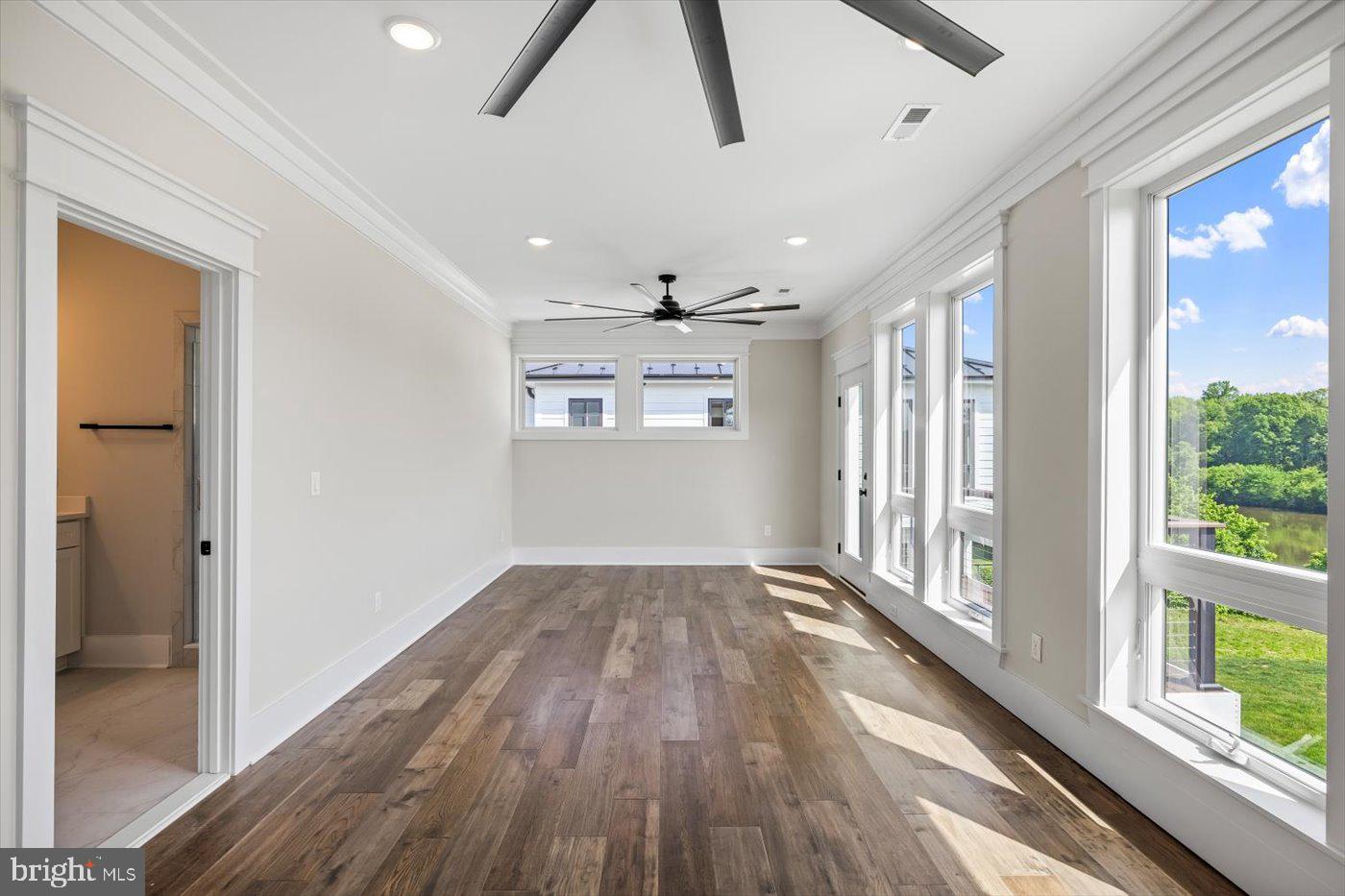 1111 SOPHIA ST, FREDERICKSBURG, Virginia 22401, 4 Bedrooms Bedrooms, ,4 BathroomsBathrooms,Residential,For sale,1111 SOPHIA ST,VAFB2009670 MLS # VAFB2009670