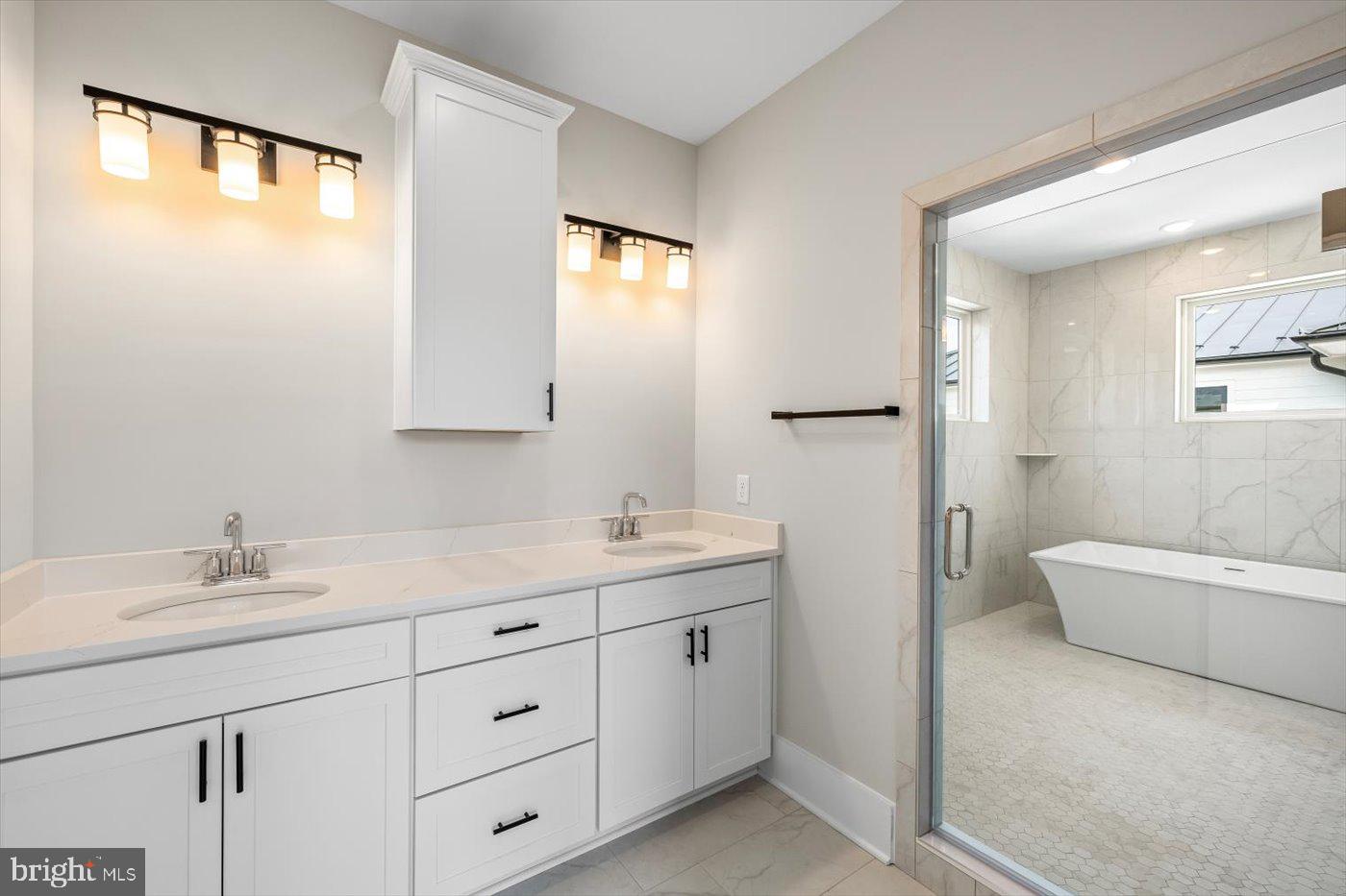 1111 SOPHIA ST, FREDERICKSBURG, Virginia 22401, 4 Bedrooms Bedrooms, ,4 BathroomsBathrooms,Residential,For sale,1111 SOPHIA ST,VAFB2009670 MLS # VAFB2009670