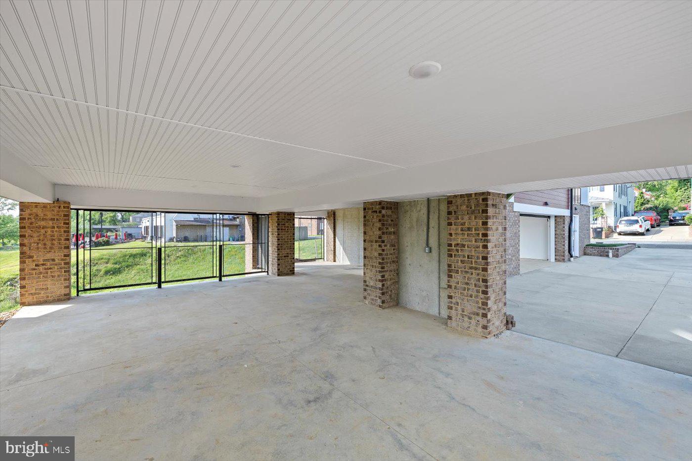 1111 SOPHIA ST, FREDERICKSBURG, Virginia 22401, 4 Bedrooms Bedrooms, ,4 BathroomsBathrooms,Residential,For sale,1111 SOPHIA ST,VAFB2009670 MLS # VAFB2009670