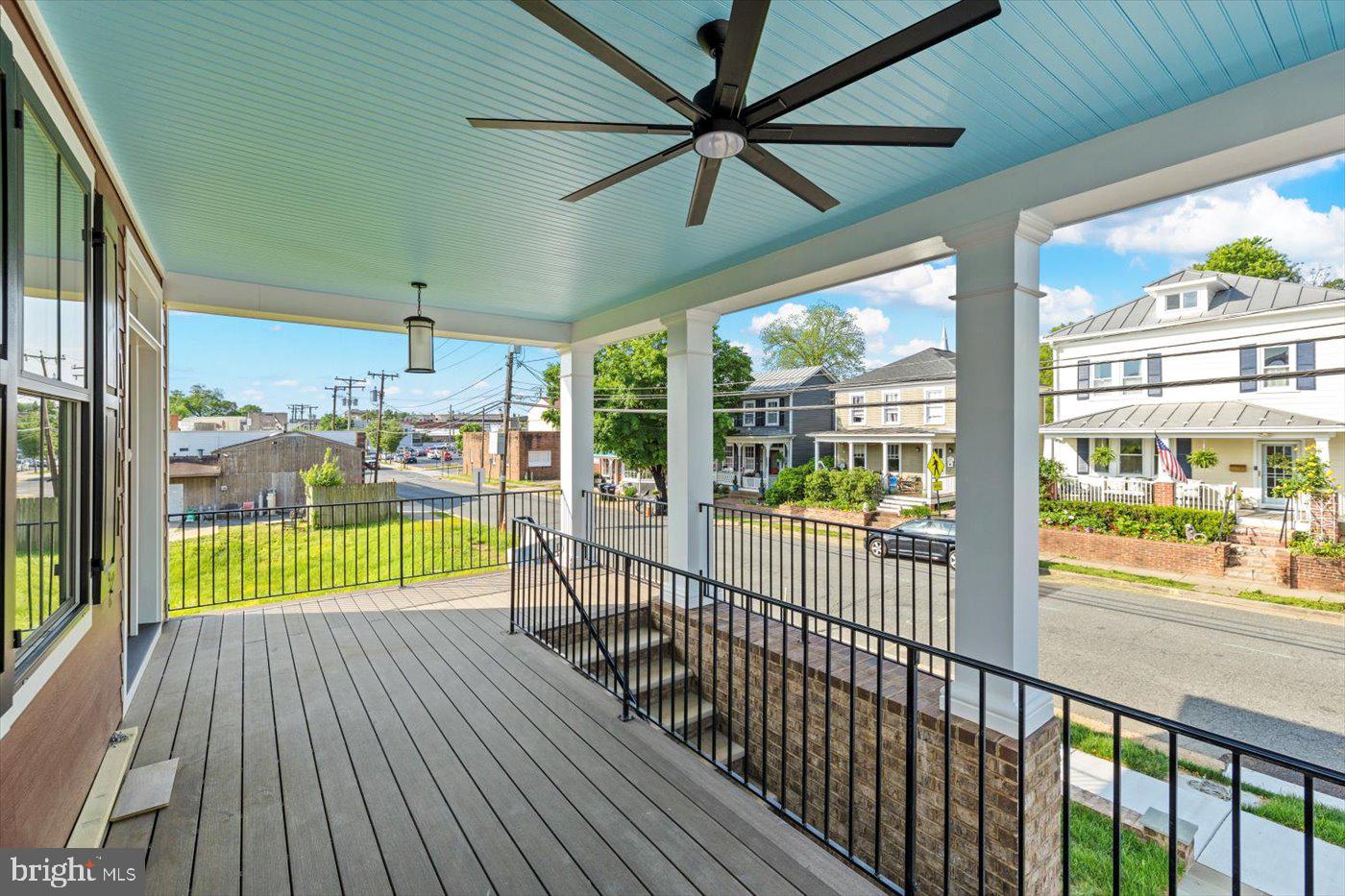 1111 SOPHIA ST, FREDERICKSBURG, Virginia 22401, 4 Bedrooms Bedrooms, ,4 BathroomsBathrooms,Residential,For sale,1111 SOPHIA ST,VAFB2009670 MLS # VAFB2009670