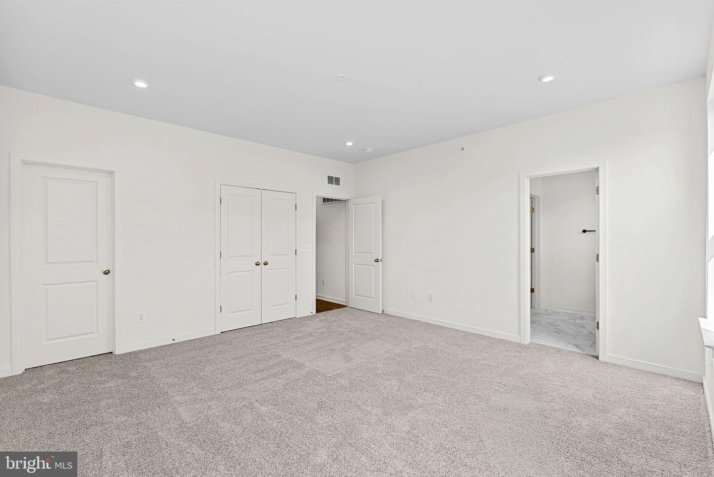 19713 MISTY MOSS SQ, ASHBURN, Virginia 20147, 3 Bedrooms Bedrooms, ,2 BathroomsBathrooms,Residential,For sale,19713 MISTY MOSS SQ,VALO2115938 MLS # VALO2115938 19713 MISTY MOSS SQ, ASHBURN, Virginia 20147, 3 Bedrooms Bedrooms, ,2 BathroomsBathrooms,Residential,For sale,19713 MISTY MOSS SQ,VALO2115938 MLS # VALO2115938