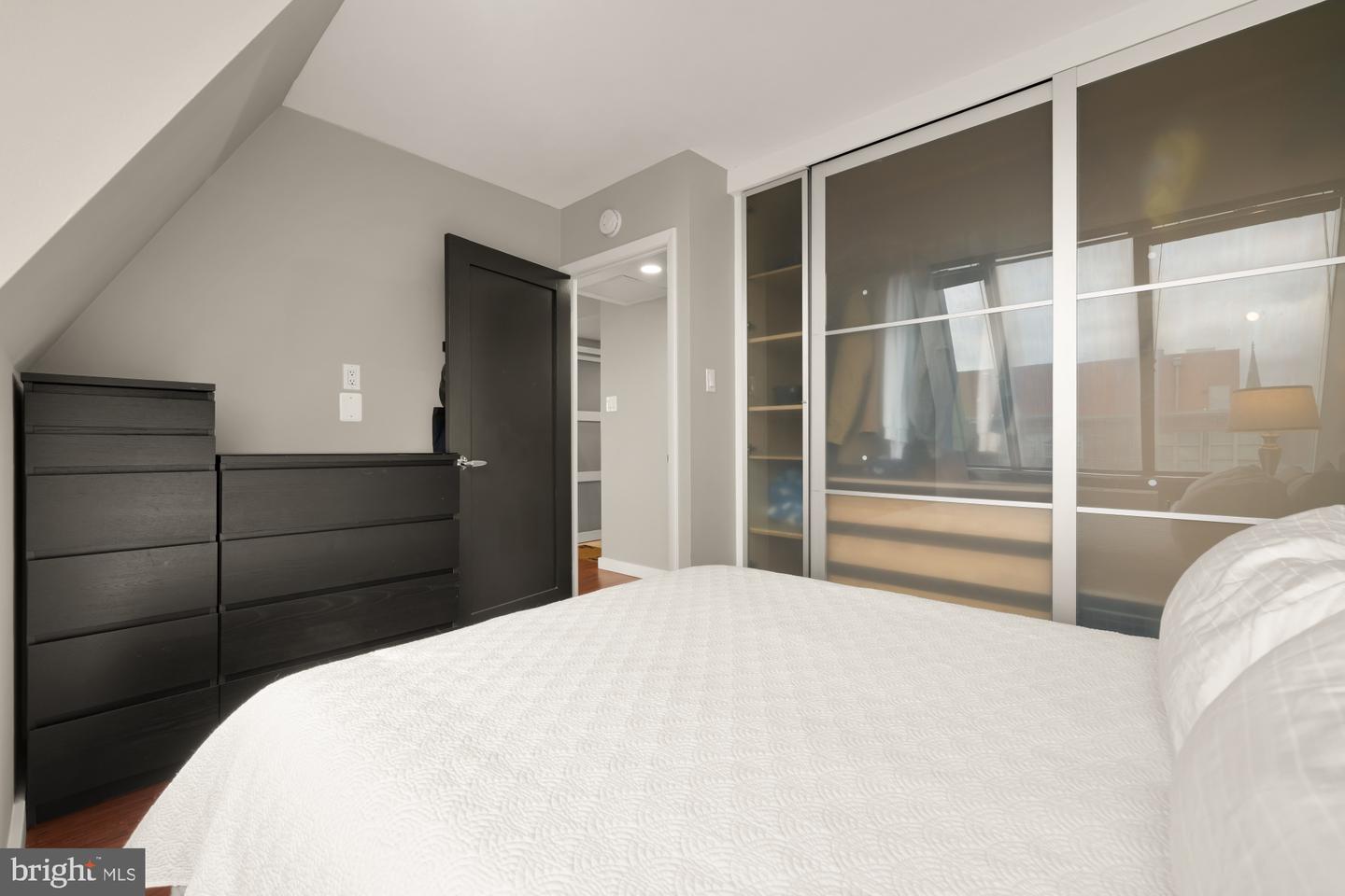 1245 13TH ST NW #1012, WASHINGTON, District Of Columbia 20005, 1 Bedroom Bedrooms, ,1 BathroomBathrooms,Residential,For sale,1245 13TH ST NW #1012,DCDC2246292 MLS # DCDC2246292