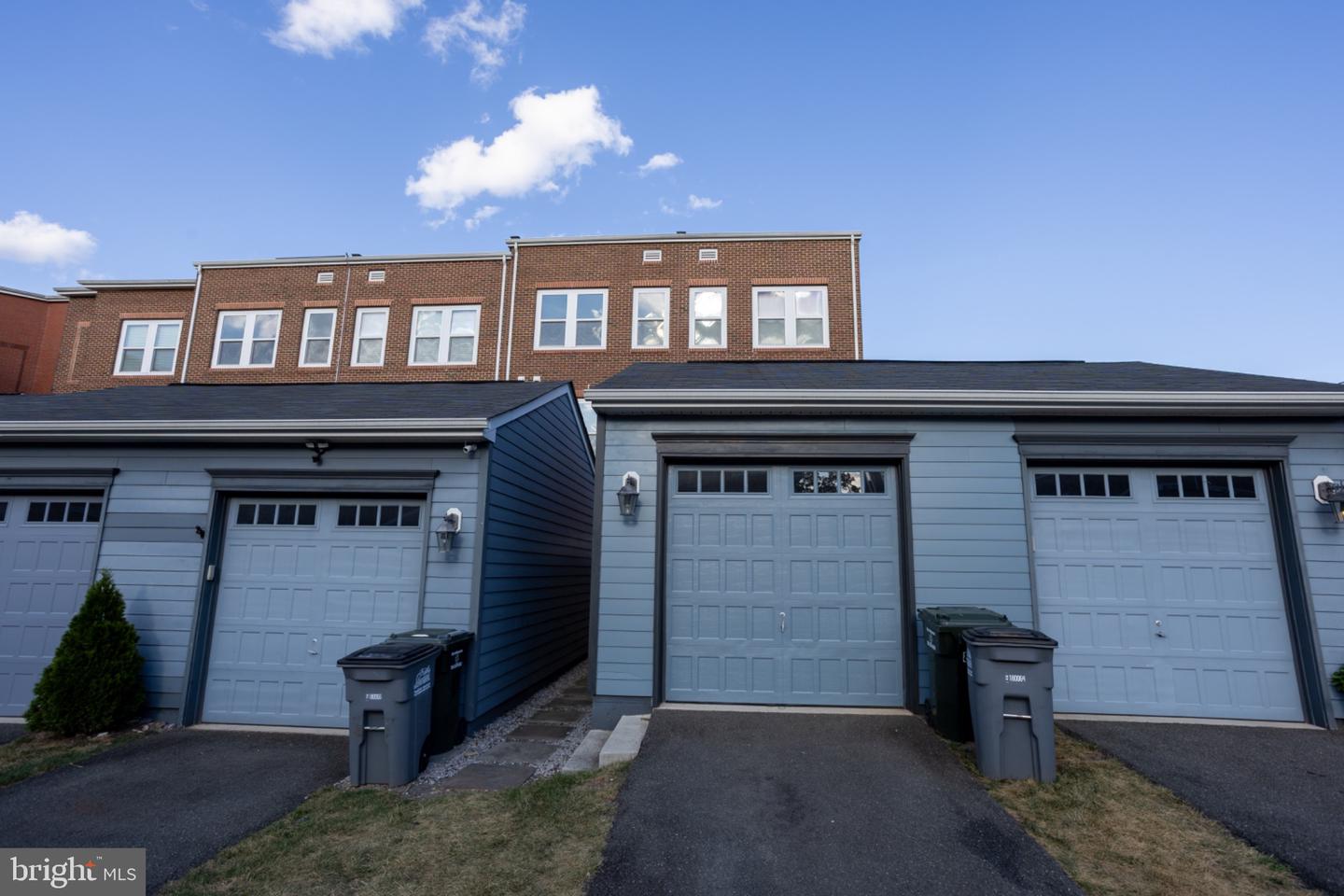 8941 QUARRY RD, MANASSAS, Virginia 20110, 3 Bedrooms Bedrooms, ,2 BathroomsBathrooms,Residential,For sale,8941 QUARRY RD,VAMN2010264 MLS # VAMN2010264