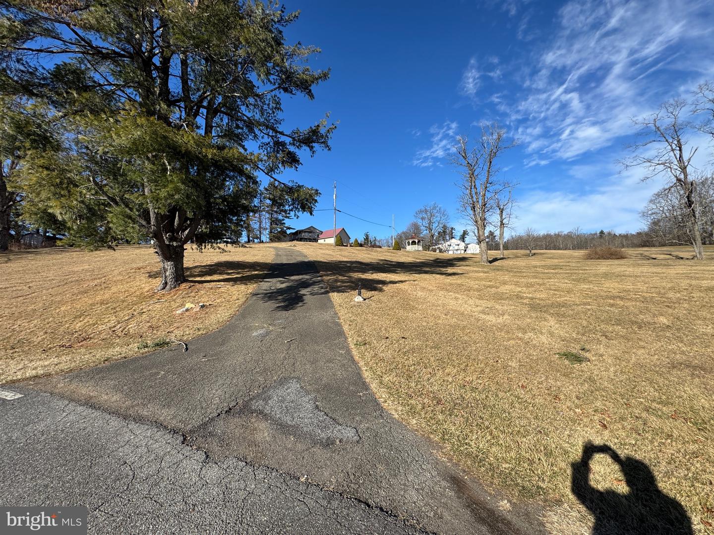 107 MOUNTAIN VIEW DR, FANCY GAP, Virginia 24328, 2 Bedrooms Bedrooms, ,2 BathroomsBathrooms,Residential,For sale,107 MOUNTAIN VIEW DR,VACA2000018 MLS # VACA2000018 107 MOUNTAIN VIEW DR, FANCY GAP, Virginia 24328, 2 Bedrooms Bedrooms, ,2 BathroomsBathrooms,Residential,For sale,107 MOUNTAIN VIEW DR,VACA2000018 MLS # VACA2000018