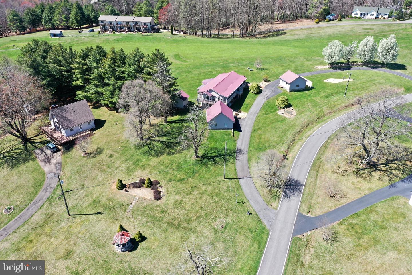 107 MOUNTAIN VIEW DR, FANCY GAP, Virginia 24328, 2 Bedrooms Bedrooms, ,2 BathroomsBathrooms,Residential,For sale,107 MOUNTAIN VIEW DR,VACA2000018 MLS # VACA2000018 107 MOUNTAIN VIEW DR, FANCY GAP, Virginia 24328, 2 Bedrooms Bedrooms, ,2 BathroomsBathrooms,Residential,For sale,107 MOUNTAIN VIEW DR,VACA2000018 MLS # VACA2000018