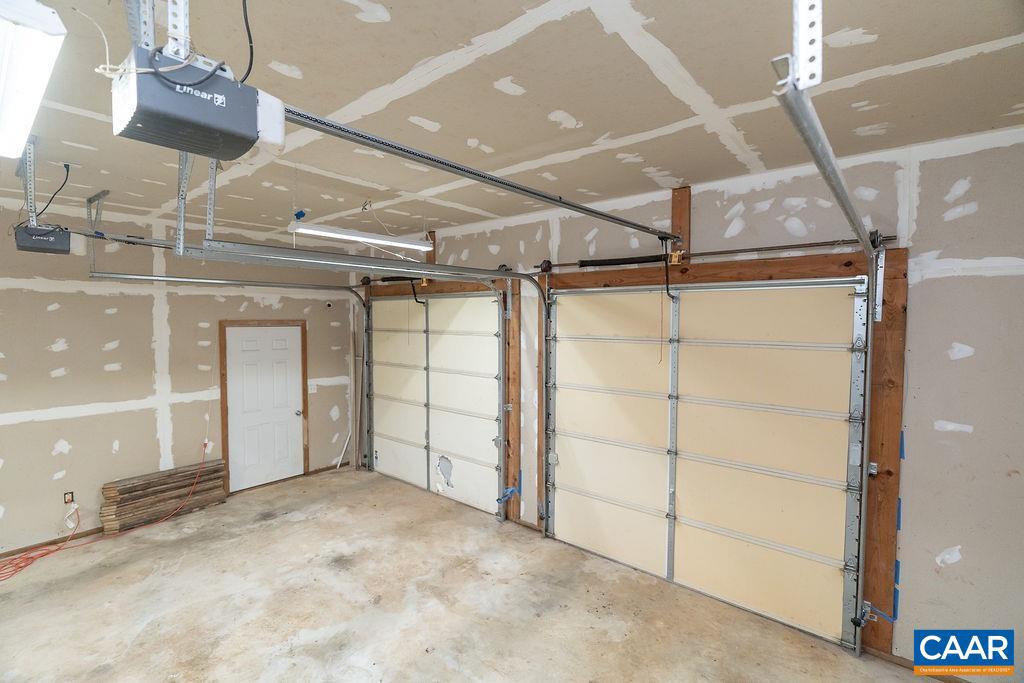 112 PINES LN, SHIPMAN, Virginia 22971, 3 Bedrooms Bedrooms, ,1 BathroomBathrooms,Residential,For sale,112 PINES LN,673306 MLS # 673306