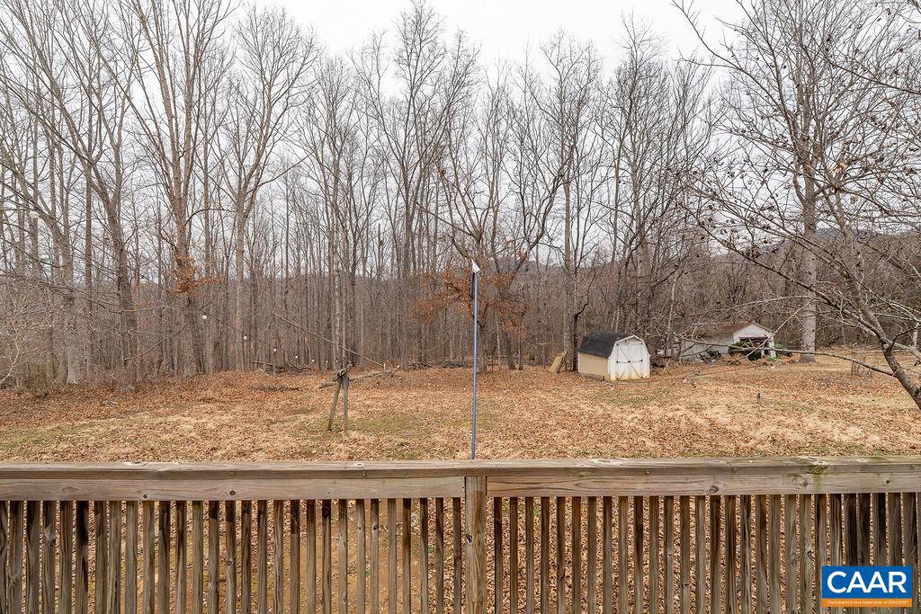 112 PINES LN, SHIPMAN, Virginia 22971, 3 Bedrooms Bedrooms, ,1 BathroomBathrooms,Residential,For sale,112 PINES LN,673306 MLS # 673306