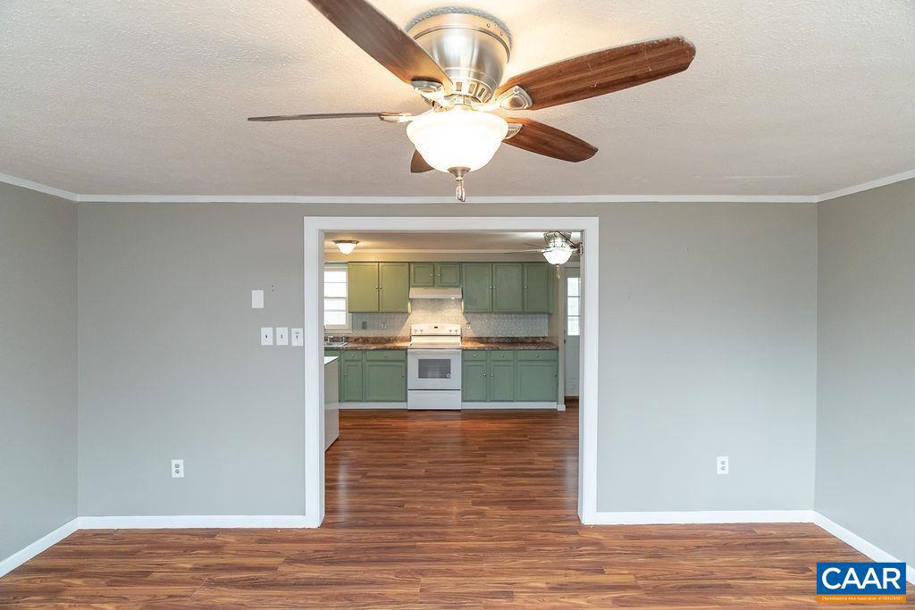 112 PINES LN, SHIPMAN, Virginia 22971, 3 Bedrooms Bedrooms, ,1 BathroomBathrooms,Residential,For sale,112 PINES LN,673306 MLS # 673306