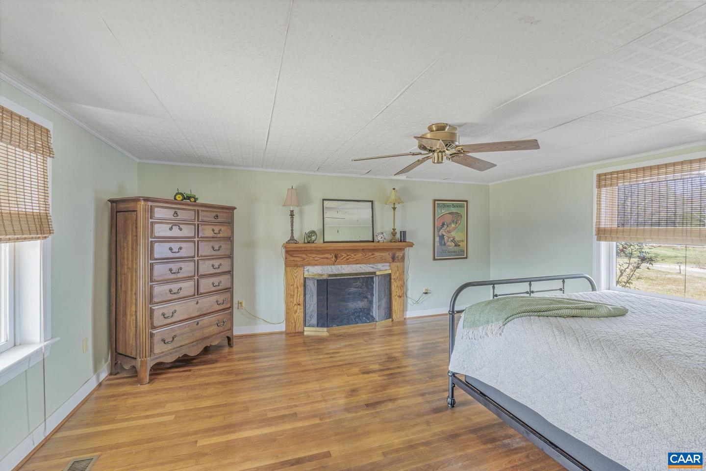 1353 BANTON SHOP RD, DILLWYN, Virginia 23936, 4 Bedrooms Bedrooms, ,3 BathroomsBathrooms,Residential,For sale,1353 BANTON SHOP RD,662027 MLS # 662027 1353 BANTON SHOP RD, DILLWYN, Virginia 23936, 4 Bedrooms Bedrooms, ,3 BathroomsBathrooms,Residential,For sale,1353 BANTON SHOP RD,662027 MLS # 662027