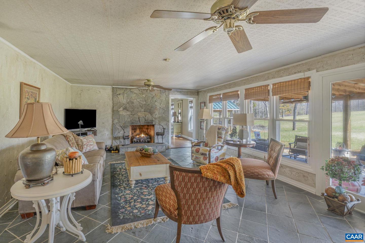 1353 BANTON SHOP RD, DILLWYN, Virginia 23936, 4 Bedrooms Bedrooms, ,3 BathroomsBathrooms,Residential,For sale,1353 BANTON SHOP RD,662027 MLS # 662027 1353 BANTON SHOP RD, DILLWYN, Virginia 23936, 4 Bedrooms Bedrooms, ,3 BathroomsBathrooms,Residential,For sale,1353 BANTON SHOP RD,662027 MLS # 662027