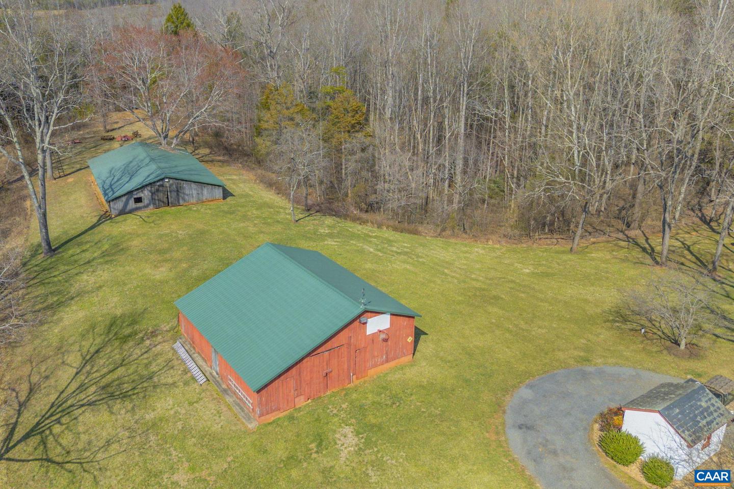 1353 BANTON SHOP RD, DILLWYN, Virginia 23936, 4 Bedrooms Bedrooms, ,3 BathroomsBathrooms,Residential,For sale,1353 BANTON SHOP RD,662027 MLS # 662027 1353 BANTON SHOP RD, DILLWYN, Virginia 23936, 4 Bedrooms Bedrooms, ,3 BathroomsBathrooms,Residential,For sale,1353 BANTON SHOP RD,662027 MLS # 662027