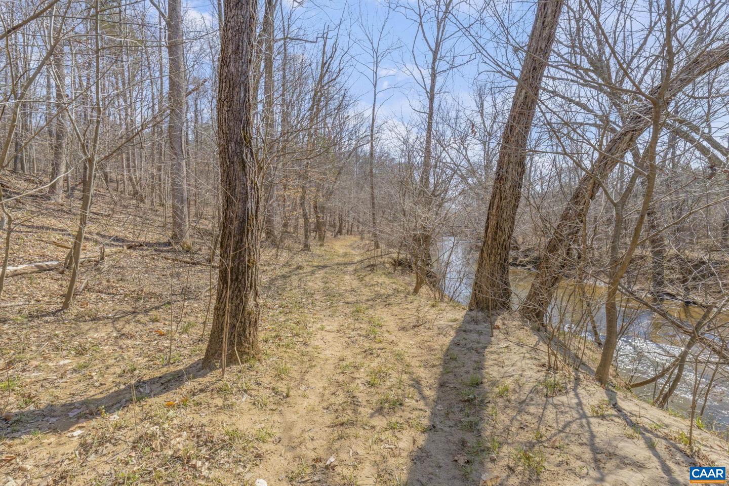 1353 BANTON SHOP RD, DILLWYN, Virginia 23936, 4 Bedrooms Bedrooms, ,3 BathroomsBathrooms,Residential,For sale,1353 BANTON SHOP RD,662027 MLS # 662027 1353 BANTON SHOP RD, DILLWYN, Virginia 23936, 4 Bedrooms Bedrooms, ,3 BathroomsBathrooms,Residential,For sale,1353 BANTON SHOP RD,662027 MLS # 662027