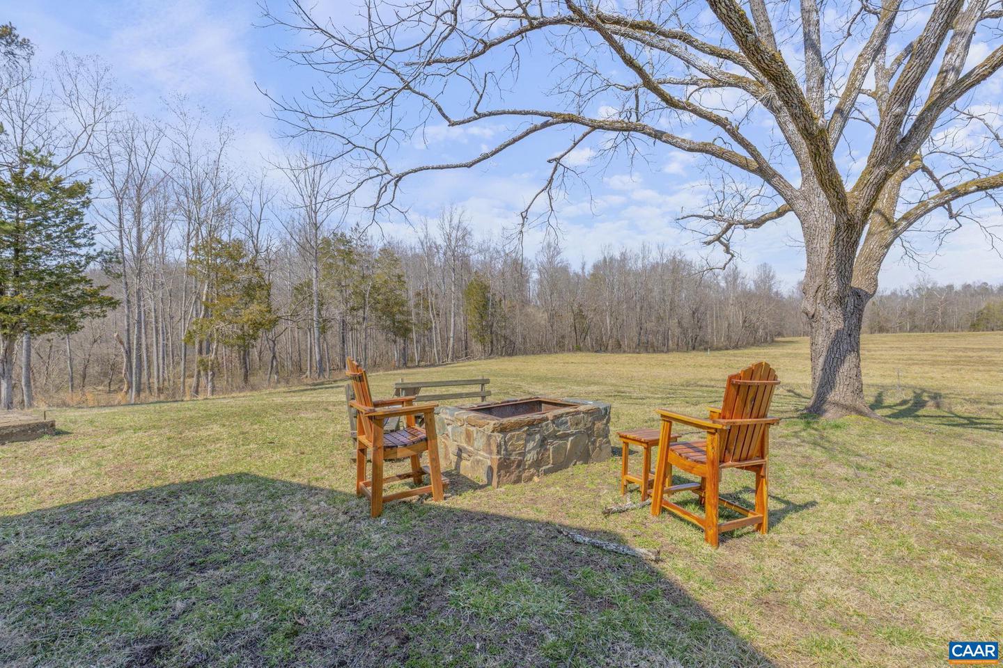 1353 BANTON SHOP RD, DILLWYN, Virginia 23936, 4 Bedrooms Bedrooms, ,3 BathroomsBathrooms,Residential,For sale,1353 BANTON SHOP RD,662027 MLS # 662027 1353 BANTON SHOP RD, DILLWYN, Virginia 23936, 4 Bedrooms Bedrooms, ,3 BathroomsBathrooms,Residential,For sale,1353 BANTON SHOP RD,662027 MLS # 662027