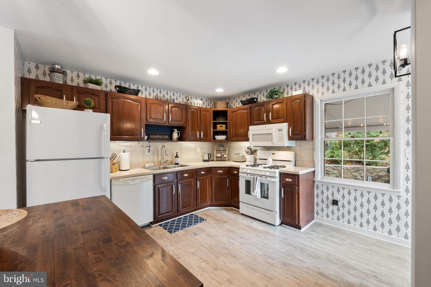 32651 MOUNT WEATHER RD, BLUEMONT, Virginia 20135, 3 Bedrooms Bedrooms, ,2 BathroomsBathrooms,Residential,For sale,32651 MOUNT WEATHER RD,VACL2006062 MLS # VACL2006062