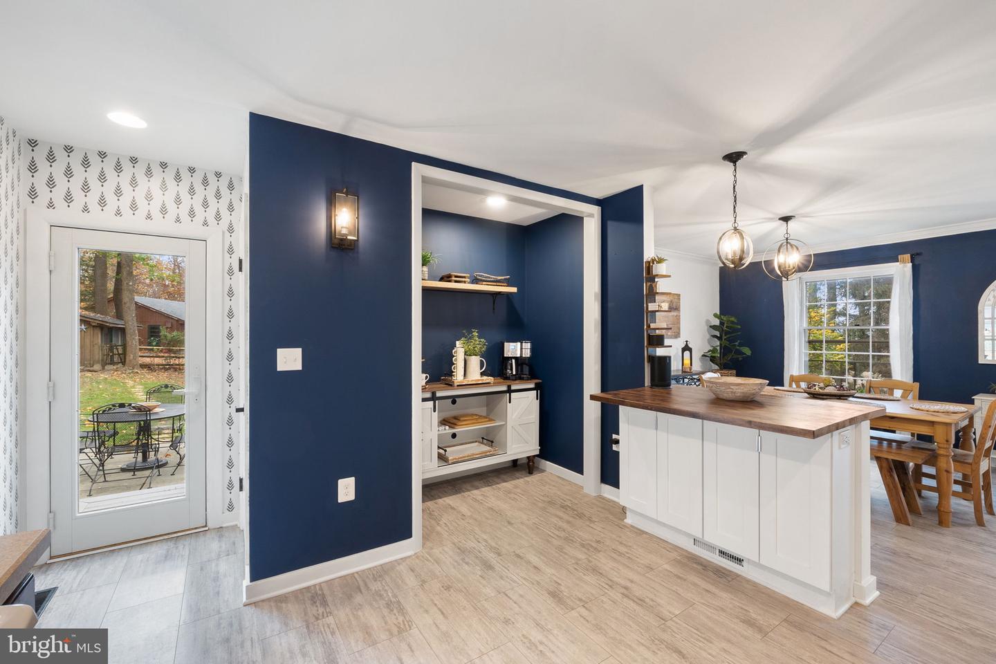 32651 MOUNT WEATHER RD, BLUEMONT, Virginia 20135, 3 Bedrooms Bedrooms, ,2 BathroomsBathrooms,Residential,For sale,32651 MOUNT WEATHER RD,VACL2006062 MLS # VACL2006062