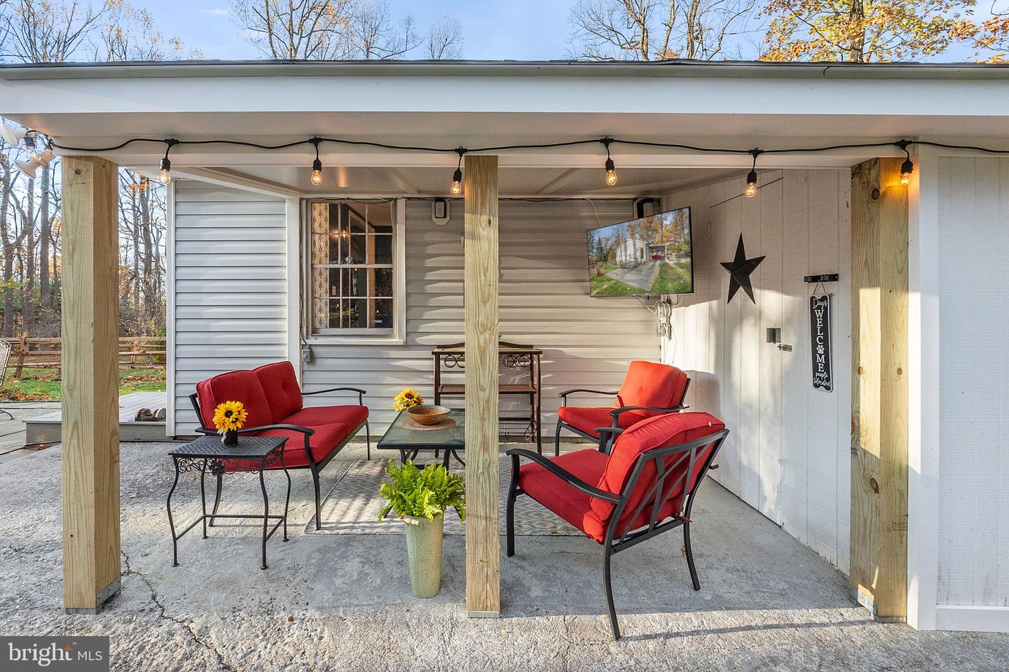 32651 MOUNT WEATHER RD, BLUEMONT, Virginia 20135, 3 Bedrooms Bedrooms, ,2 BathroomsBathrooms,Residential,For sale,32651 MOUNT WEATHER RD,VACL2006062 MLS # VACL2006062