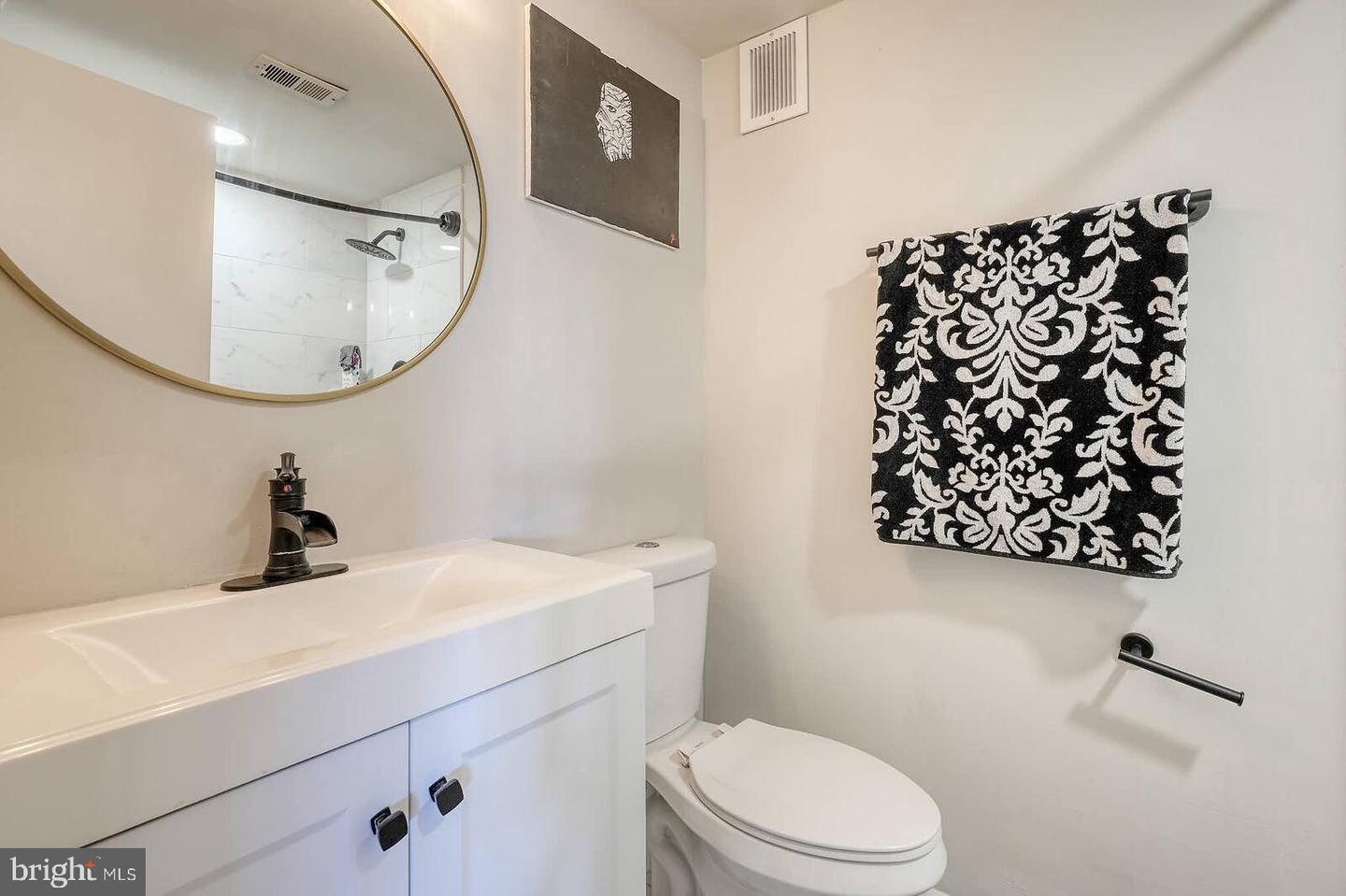 5340 HOLMES RUN PKWY #804, ALEXANDRIA, Virginia 22304, 2 Bedrooms Bedrooms, ,2 BathroomsBathrooms,Residential,For sale,5340 HOLMES RUN PKWY #804,VAAX2049942 MLS # VAAX2049942 5340 HOLMES RUN PKWY #804, ALEXANDRIA, Virginia 22304, 2 Bedrooms Bedrooms, ,2 BathroomsBathrooms,Residential,For sale,5340 HOLMES RUN PKWY #804,VAAX2049942 MLS # VAAX2049942