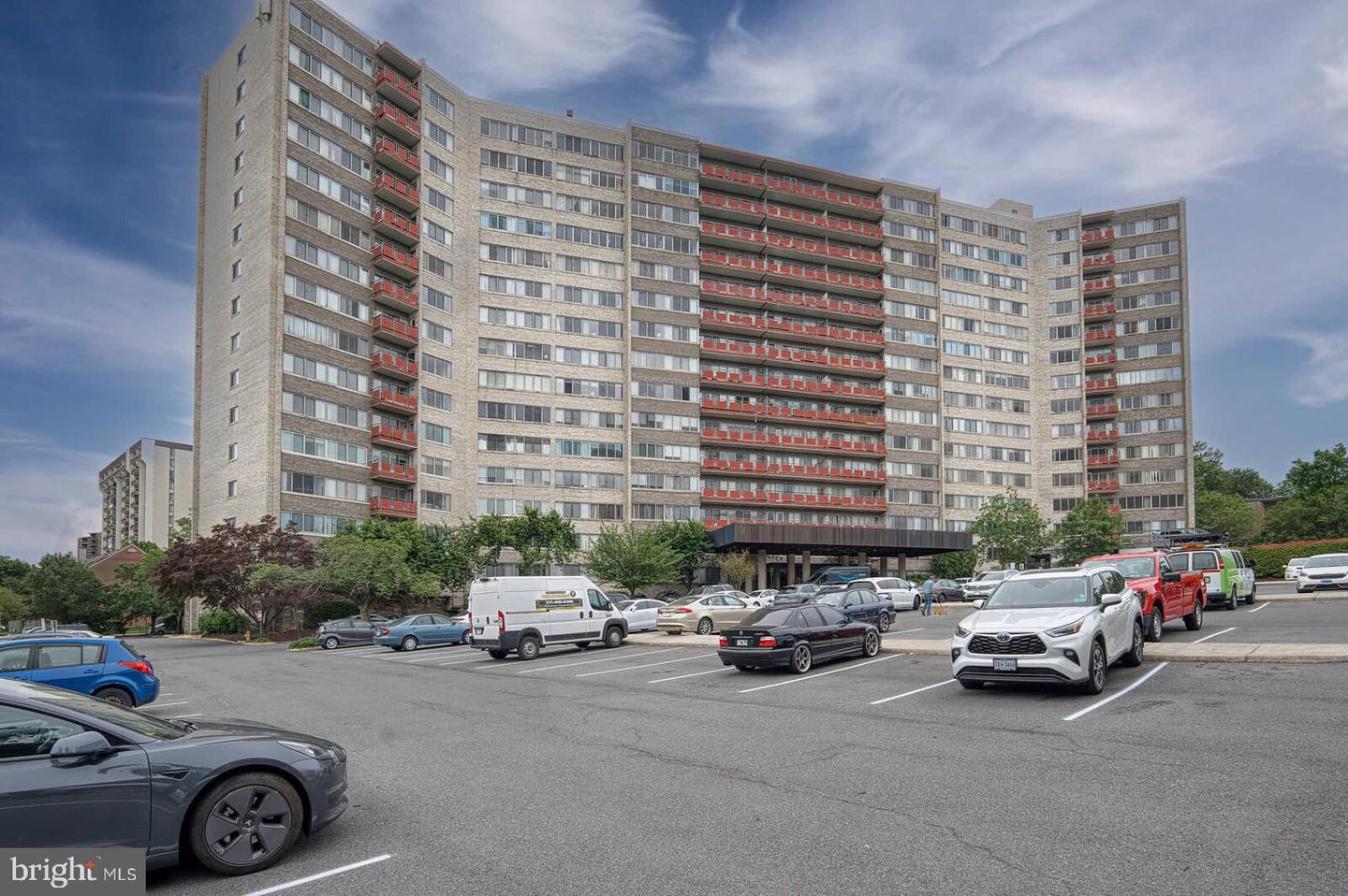 5340 HOLMES RUN PKWY #804, ALEXANDRIA, Virginia 22304, 2 Bedrooms Bedrooms, ,2 BathroomsBathrooms,Residential,For sale,5340 HOLMES RUN PKWY #804,VAAX2049942 MLS # VAAX2049942 5340 HOLMES RUN PKWY #804, ALEXANDRIA, Virginia 22304, 2 Bedrooms Bedrooms, ,2 BathroomsBathrooms,Residential,For sale,5340 HOLMES RUN PKWY #804,VAAX2049942 MLS # VAAX2049942