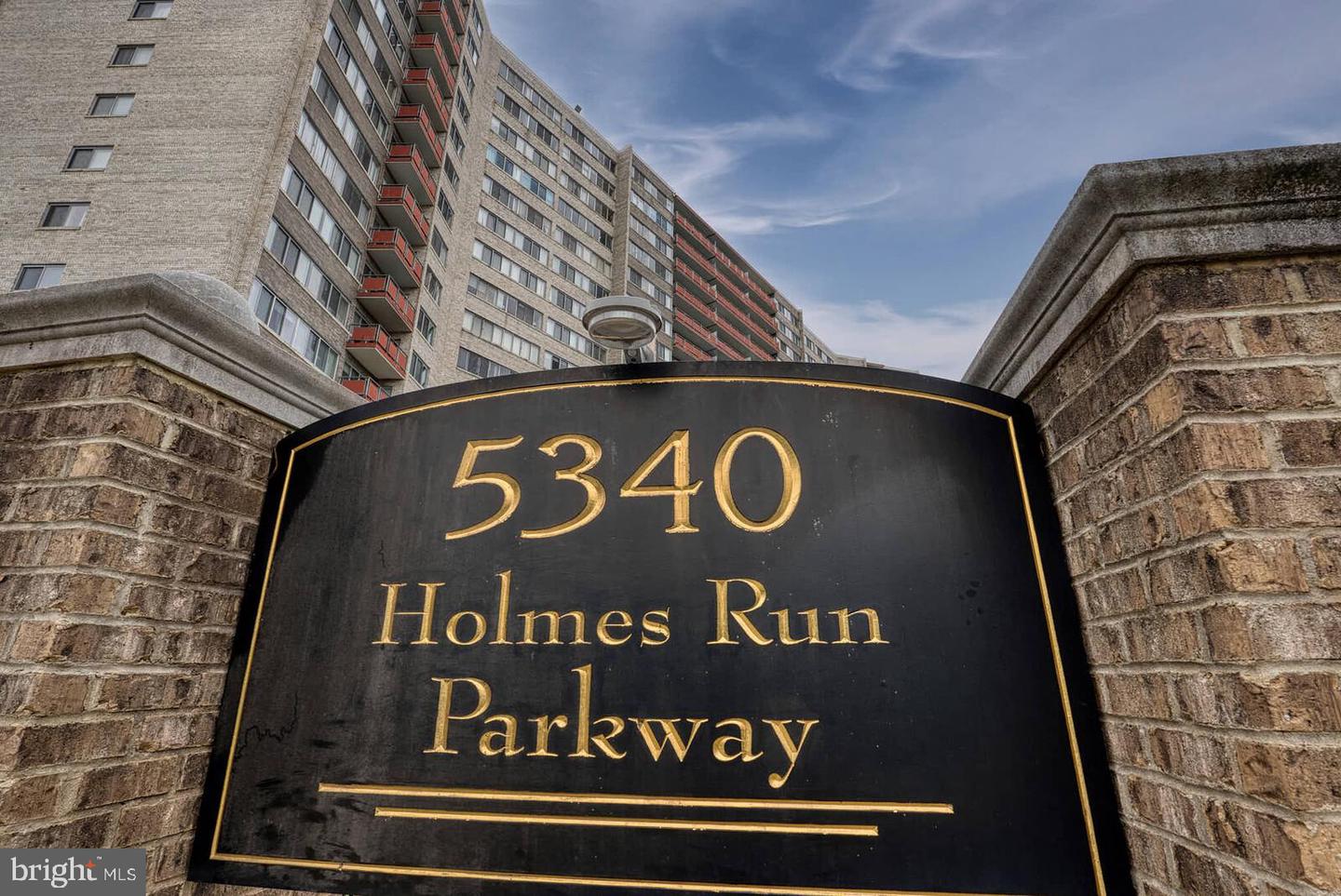 5340 HOLMES RUN PKWY #804, ALEXANDRIA, Virginia 22304, 2 Bedrooms Bedrooms, ,2 BathroomsBathrooms,Residential,For sale,5340 HOLMES RUN PKWY #804,VAAX2049942 MLS # VAAX2049942 5340 HOLMES RUN PKWY #804, ALEXANDRIA, Virginia 22304, 2 Bedrooms Bedrooms, ,2 BathroomsBathrooms,Residential,For sale,5340 HOLMES RUN PKWY #804,VAAX2049942 MLS # VAAX2049942