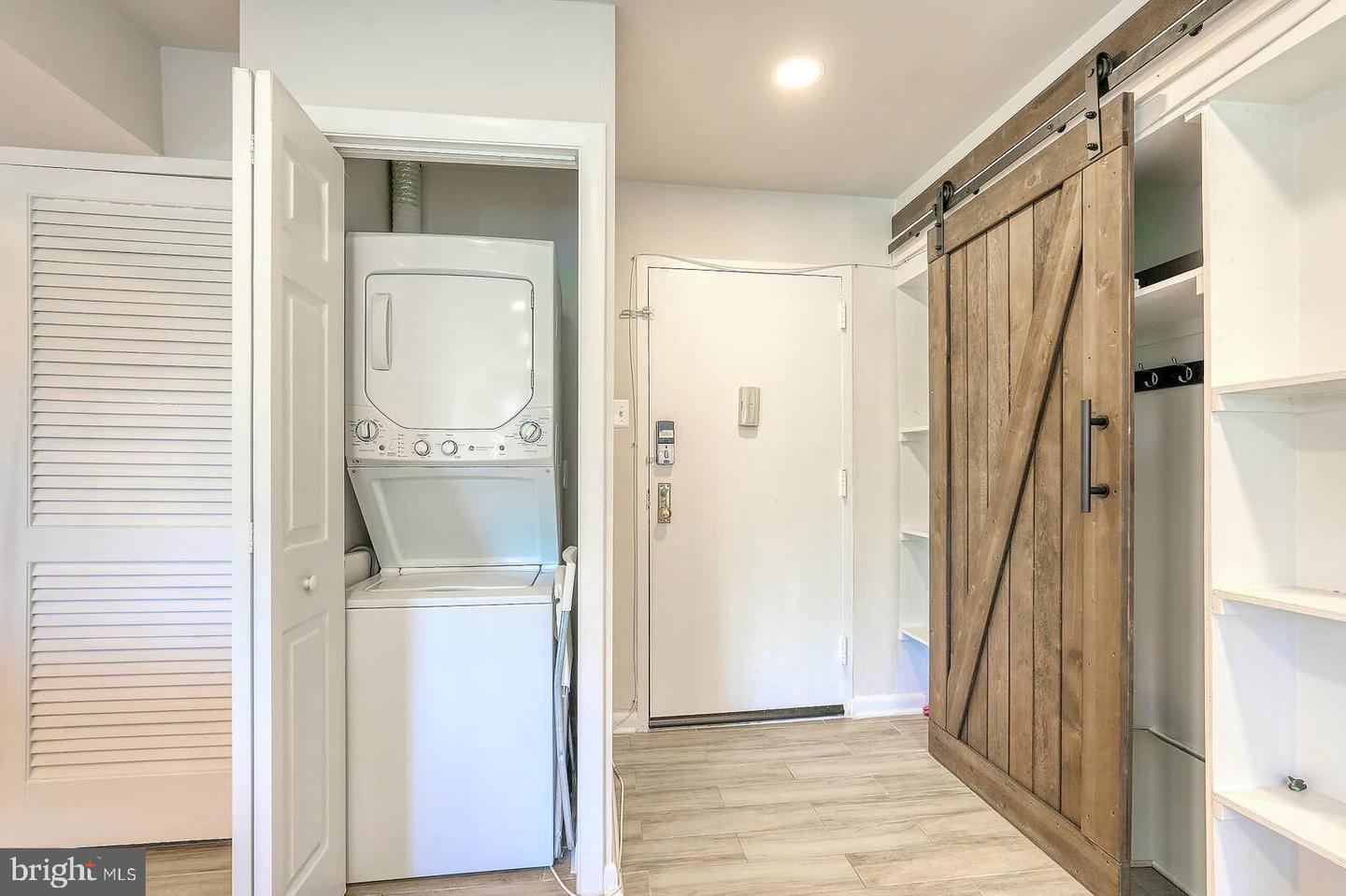 5340 HOLMES RUN PKWY #804, ALEXANDRIA, Virginia 22304, 2 Bedrooms Bedrooms, ,2 BathroomsBathrooms,Residential,For sale,5340 HOLMES RUN PKWY #804,VAAX2049942 MLS # VAAX2049942 5340 HOLMES RUN PKWY #804, ALEXANDRIA, Virginia 22304, 2 Bedrooms Bedrooms, ,2 BathroomsBathrooms,Residential,For sale,5340 HOLMES RUN PKWY #804,VAAX2049942 MLS # VAAX2049942