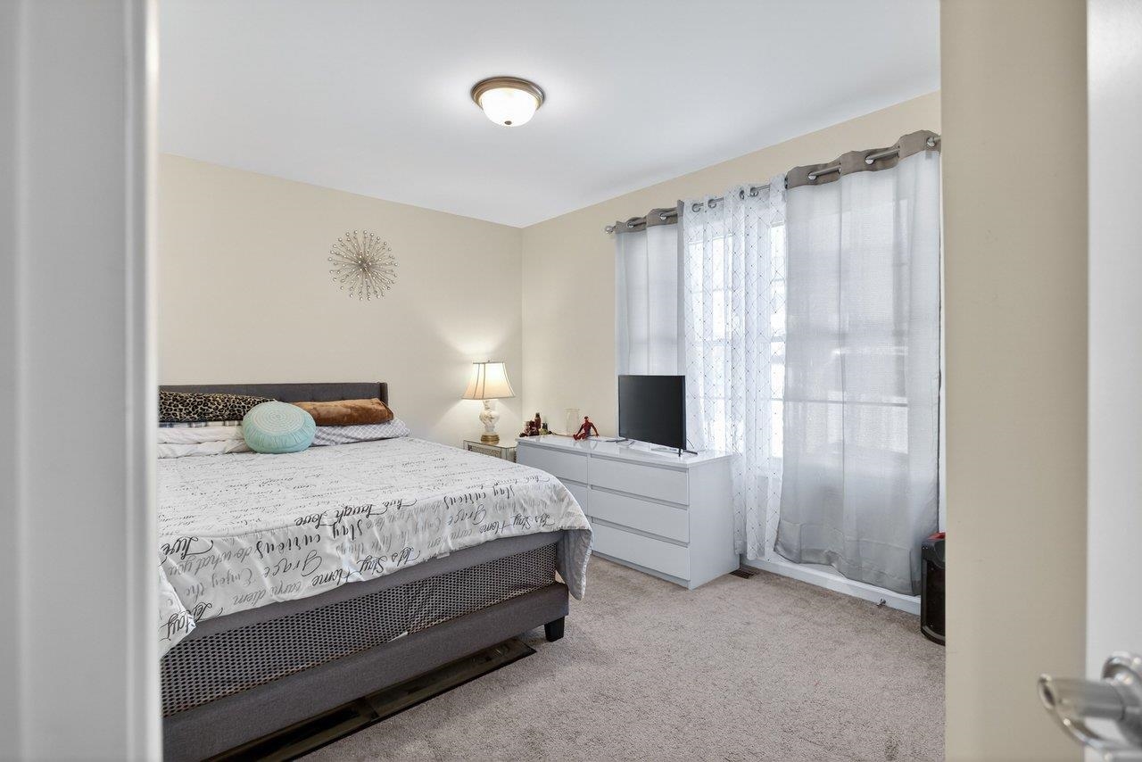 2275 WHITESTONE DR, ROCKINGHAM, Virginia 22801, 3 Bedrooms Bedrooms, ,2 BathroomsBathrooms,Residential,2275 WHITESTONE DR,673331 MLS # 673331