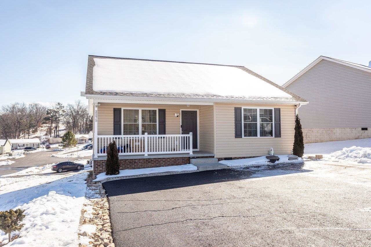 2275 WHITESTONE DR, ROCKINGHAM, Virginia 22801, 3 Bedrooms Bedrooms, ,2 BathroomsBathrooms,Residential,2275 WHITESTONE DR,673331 MLS # 673331