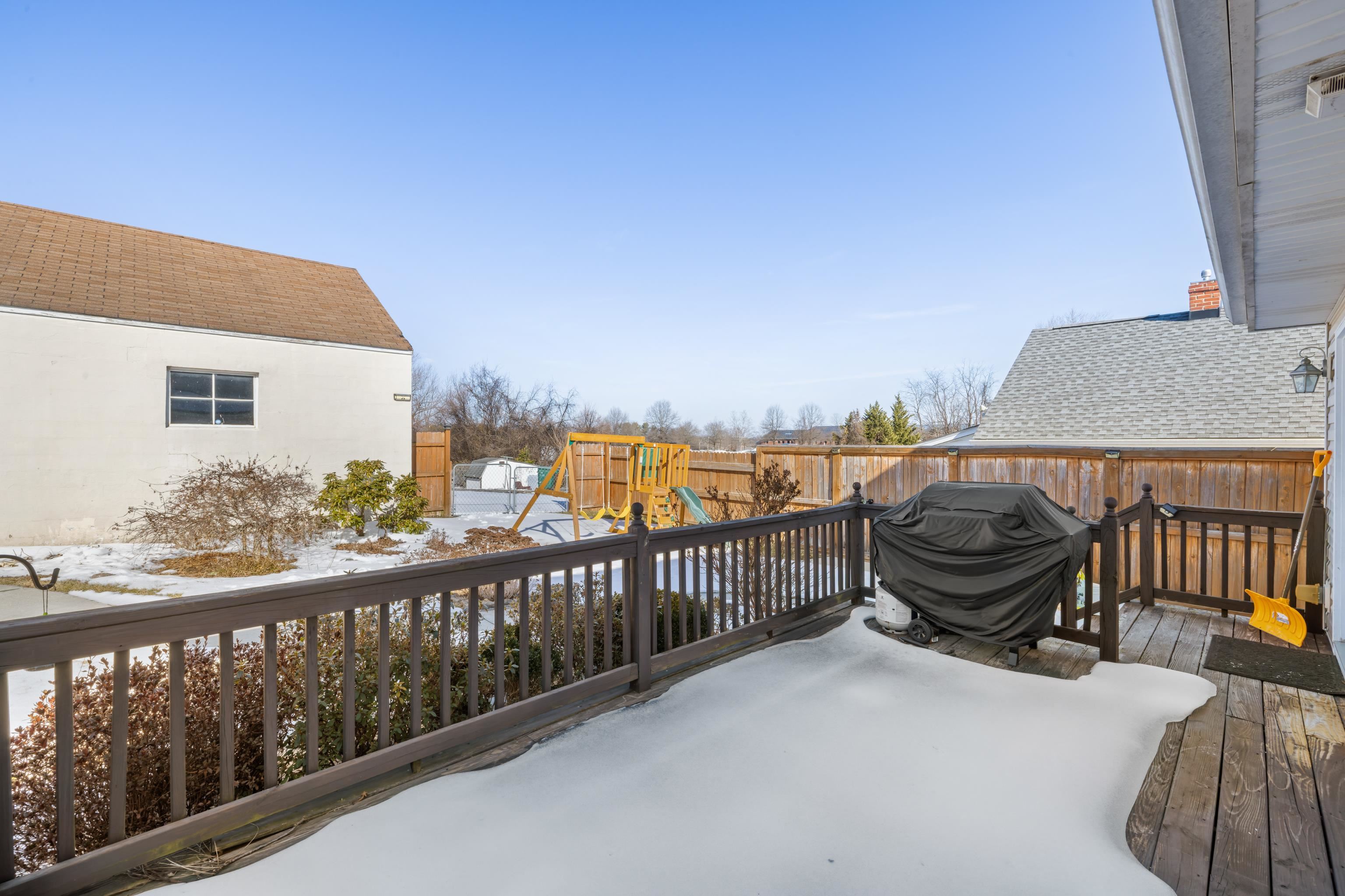 853 SHERWOOD AVE, WAYNESBORO, Virginia 22980, 3 Bedrooms Bedrooms, ,2 BathroomsBathrooms,Residential,853 SHERWOOD AVE,673333 MLS # 673333