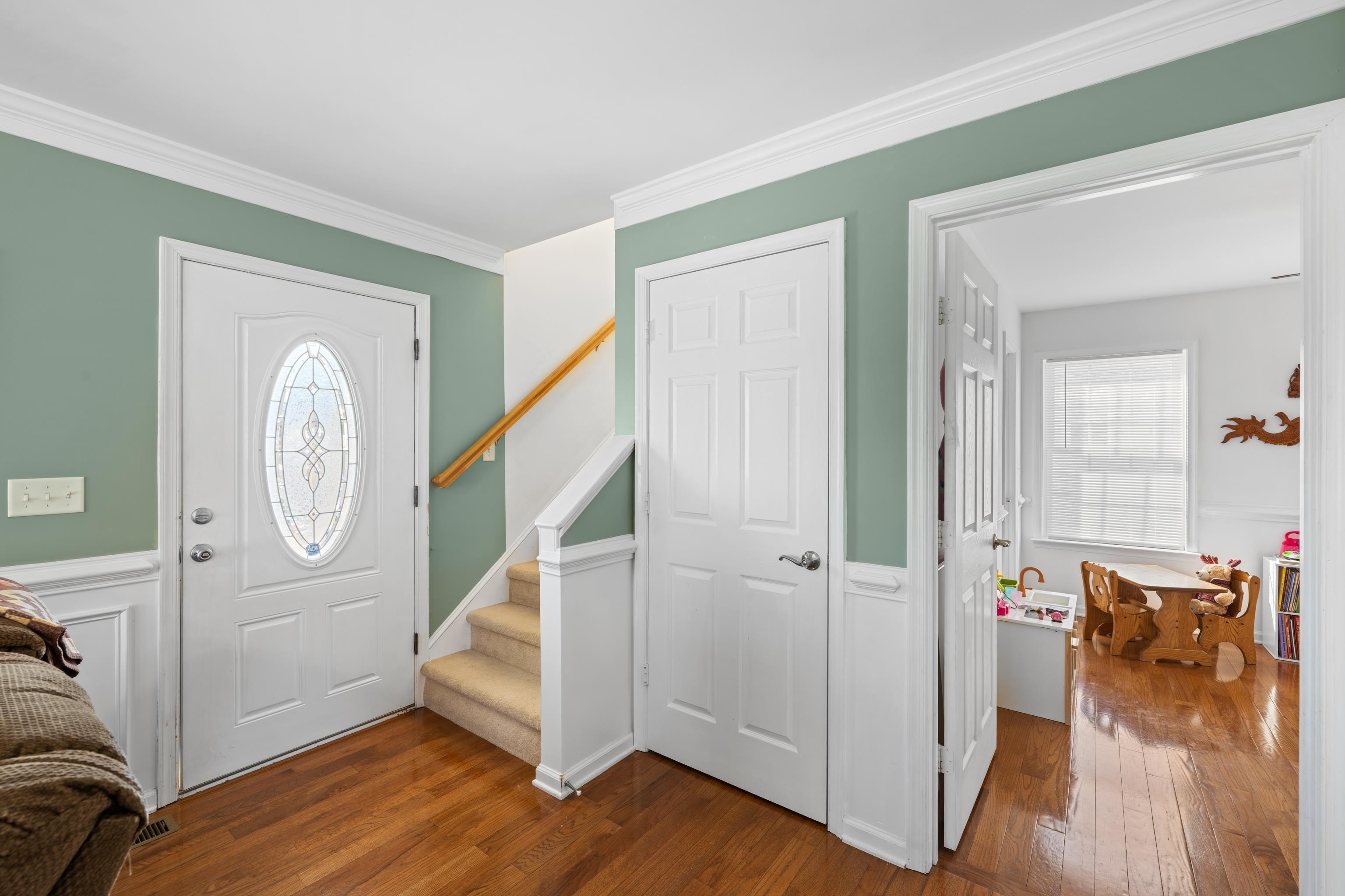 853 SHERWOOD AVE, WAYNESBORO, Virginia 22980, 3 Bedrooms Bedrooms, ,2 BathroomsBathrooms,Residential,853 SHERWOOD AVE,673333 MLS # 673333