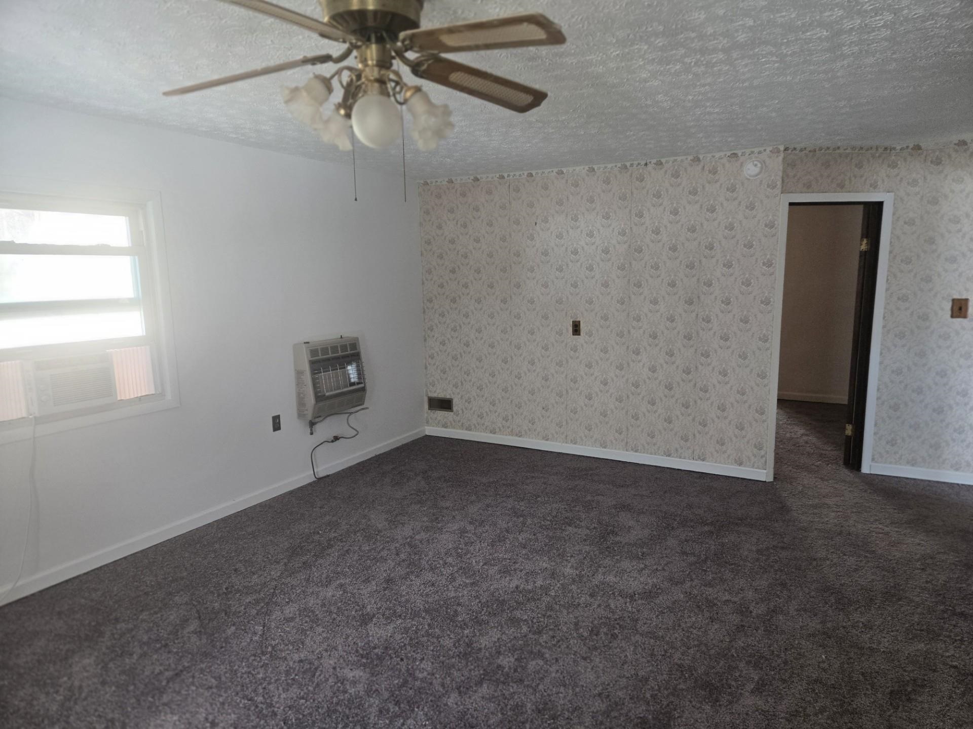 19692 OVERLY HOLLOW RD, BERGTON, Virginia 22811, 2 Bedrooms Bedrooms, ,1 BathroomBathrooms,Residential,19692 OVERLY HOLLOW RD,673334 MLS # 673334