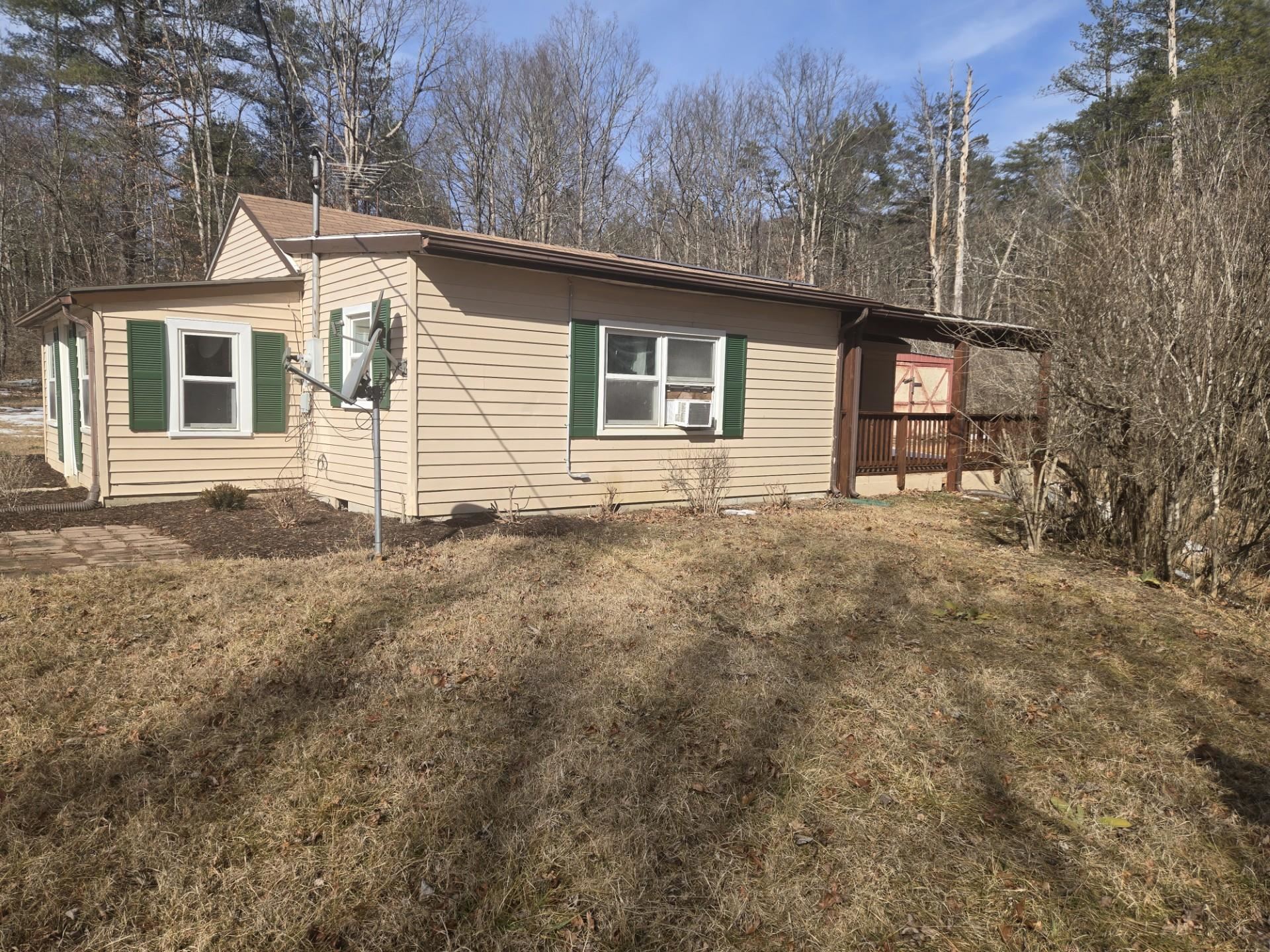 19692 OVERLY HOLLOW RD, BERGTON, Virginia 22811, 2 Bedrooms Bedrooms, ,1 BathroomBathrooms,Residential,19692 OVERLY HOLLOW RD,673334 MLS # 673334
