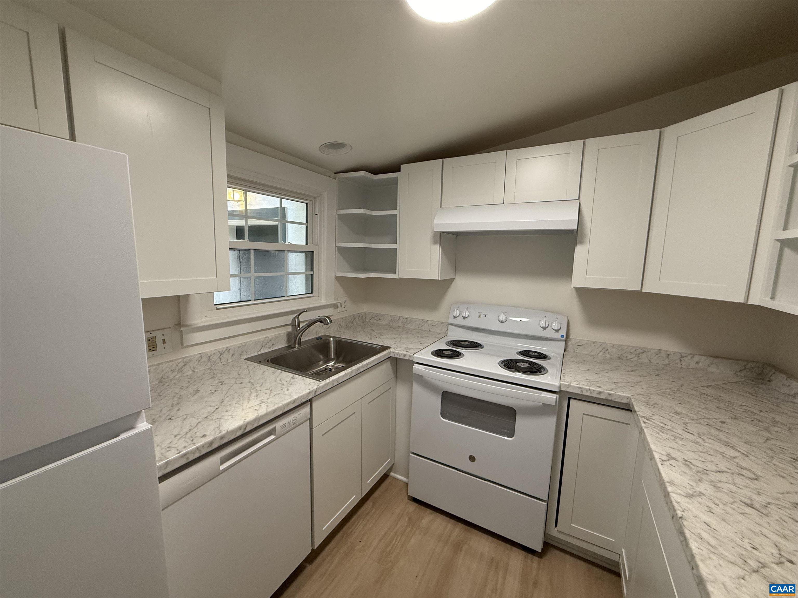 140 VALLEY RD, CHARLOTTESVILLE, Virginia 22903, 3 Bedrooms Bedrooms, ,2 BathroomsBathrooms,Residential,140 VALLEY RD,673337 MLS # 673337