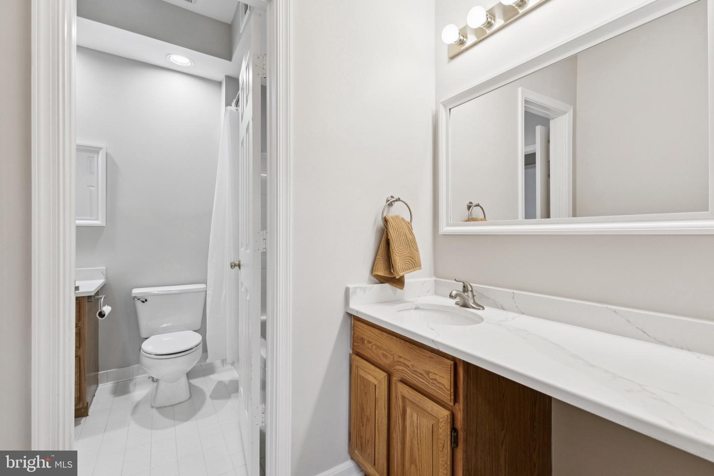 1361 GARDEN WALL CIR #701, RESTON, Virginia 20194, 2 Bedrooms Bedrooms, 5 Rooms Rooms,1 BathroomBathrooms,Residential,For sale,1361 GARDEN WALL CIR #701,VAFX2275966 MLS # VAFX2275966 1361 GARDEN WALL CIR #701, RESTON, Virginia 20194, 2 Bedrooms Bedrooms, 5 Rooms Rooms,1 BathroomBathrooms,Residential,For sale,1361 GARDEN WALL CIR #701,VAFX2275966 MLS # VAFX2275966