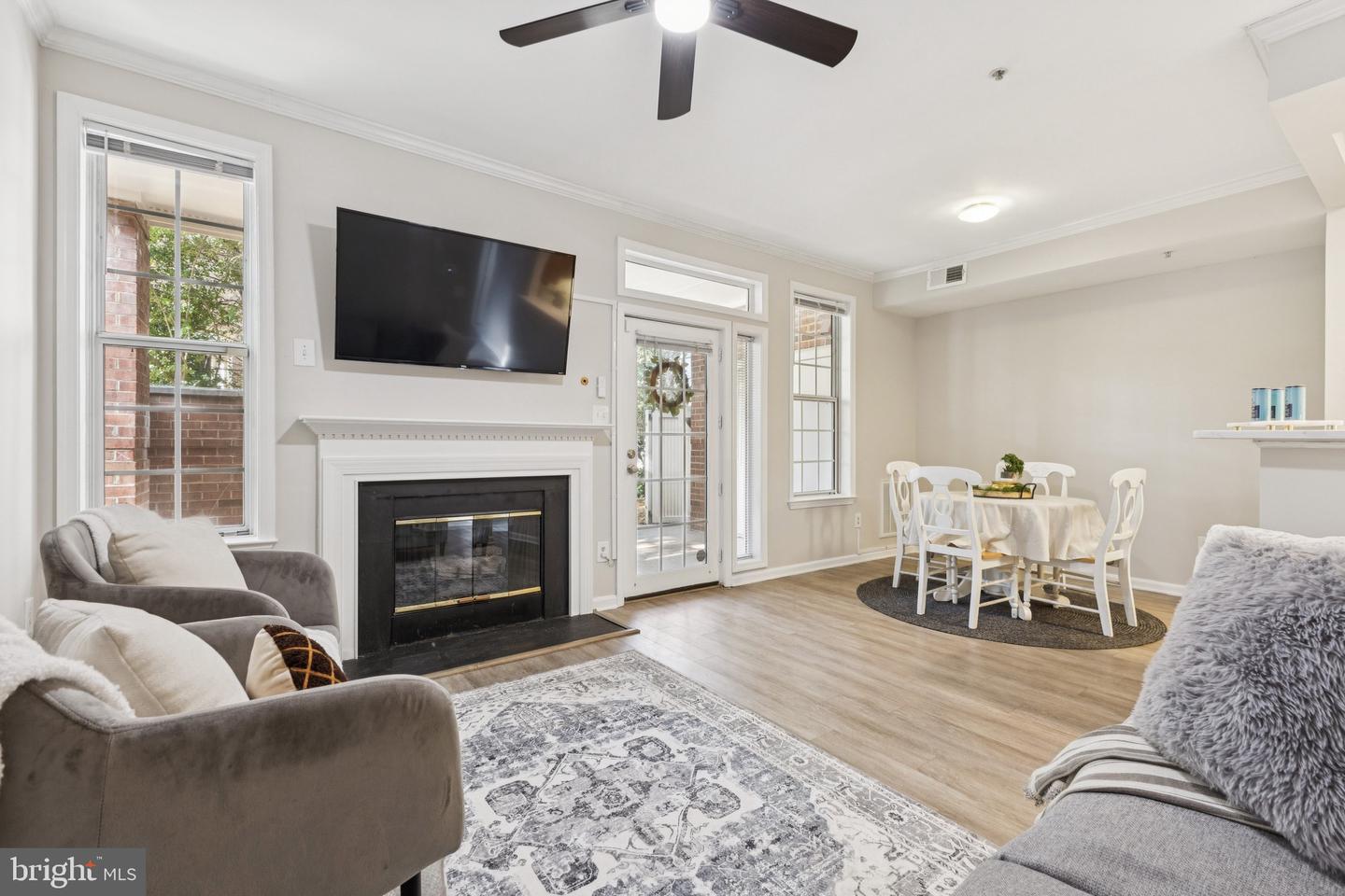 1361 GARDEN WALL CIR #701, RESTON, Virginia 20194, 2 Bedrooms Bedrooms, 5 Rooms Rooms,1 BathroomBathrooms,Residential,For sale,1361 GARDEN WALL CIR #701,VAFX2275966 MLS # VAFX2275966 1361 GARDEN WALL CIR #701, RESTON, Virginia 20194, 2 Bedrooms Bedrooms, 5 Rooms Rooms,1 BathroomBathrooms,Residential,For sale,1361 GARDEN WALL CIR #701,VAFX2275966 MLS # VAFX2275966