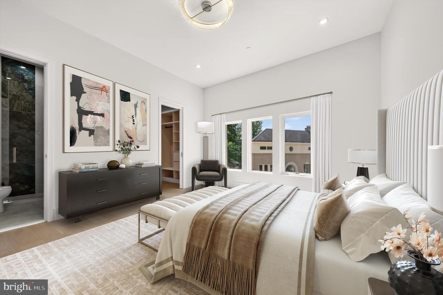 4509 FOXHALL CRESCENT NW, WASHINGTON, District Of Columbia 20007, 5 Bedrooms Bedrooms, ,6 BathroomsBathrooms,Residential,For sale,4509 FOXHALL CRESCENT NW,DCDC2230120 MLS # DCDC2230120