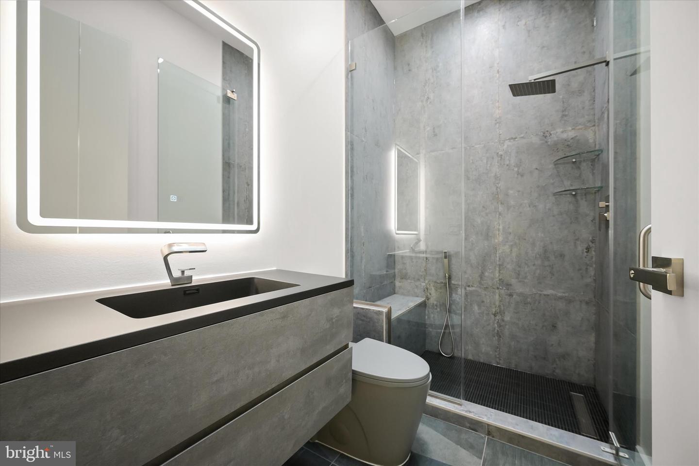 4509 FOXHALL CRESCENT NW, WASHINGTON, District Of Columbia 20007, 5 Bedrooms Bedrooms, ,6 BathroomsBathrooms,Residential,For sale,4509 FOXHALL CRESCENT NW,DCDC2230120 MLS # DCDC2230120