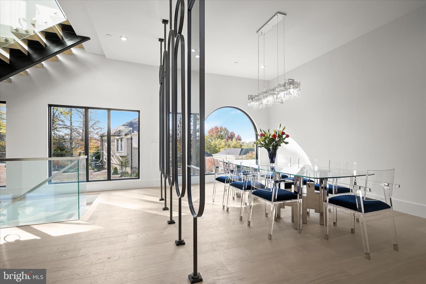 4509 FOXHALL CRESCENT NW, WASHINGTON, District Of Columbia 20007, 5 Bedrooms Bedrooms, ,6 BathroomsBathrooms,Residential,For sale,4509 FOXHALL CRESCENT NW,DCDC2230120 MLS # DCDC2230120