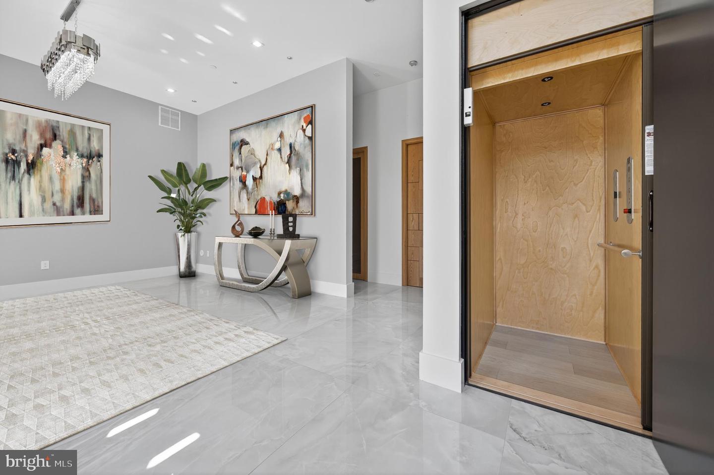 4509 FOXHALL CRESCENT NW, WASHINGTON, District Of Columbia 20007, 5 Bedrooms Bedrooms, ,6 BathroomsBathrooms,Residential,For sale,4509 FOXHALL CRESCENT NW,DCDC2230120 MLS # DCDC2230120