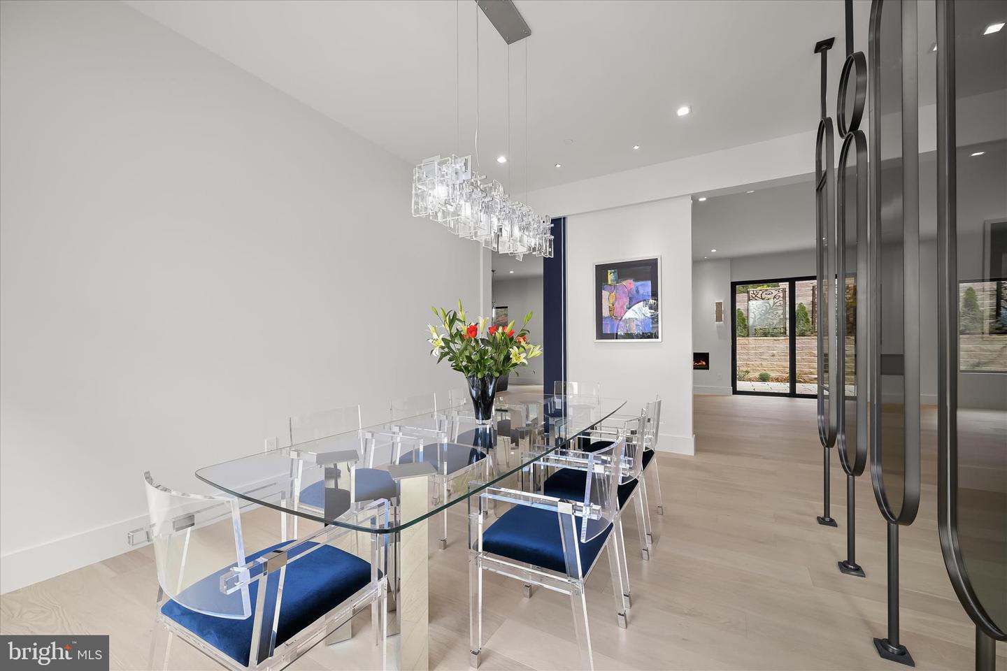 4509 FOXHALL CRESCENT NW, WASHINGTON, District Of Columbia 20007, 5 Bedrooms Bedrooms, ,6 BathroomsBathrooms,Residential,For sale,4509 FOXHALL CRESCENT NW,DCDC2230120 MLS # DCDC2230120